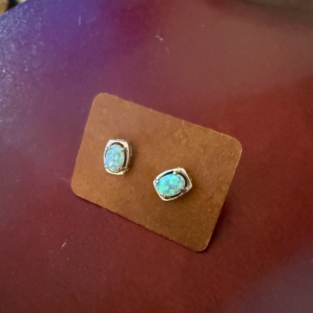 Vintage genuine opal & sterling silver earrings